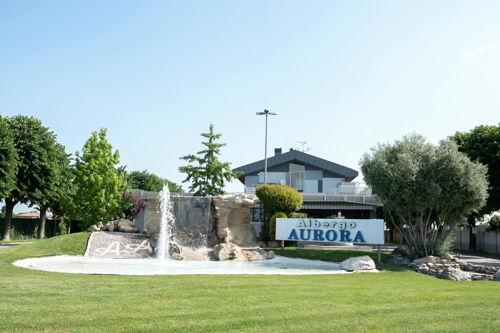 Hotel Aurora 2*